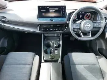 Used Nissan X-Trail N-Connecta 213 HP (156 kW) 2023 Orange SUV