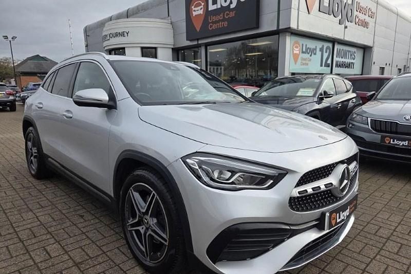 Used Mercedes GLA200 AMG line 163 HP (119 kW) 2020 Silver SUV