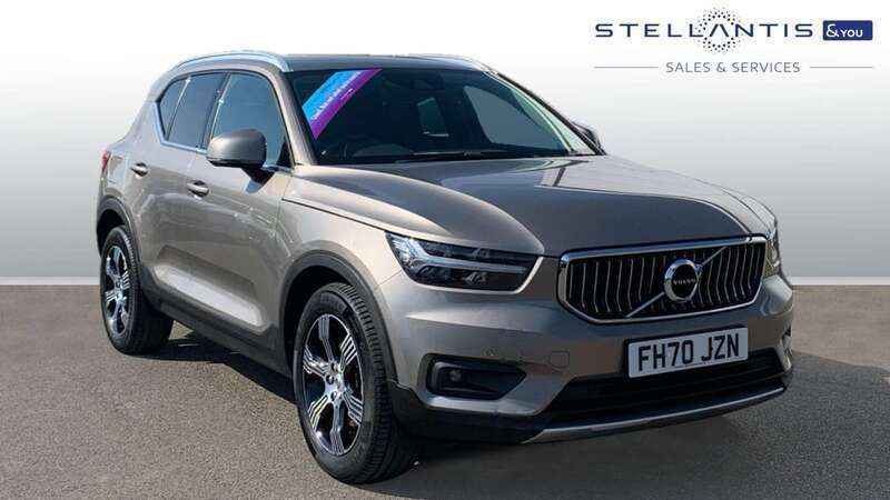 Grey Used 2021 Volvo XC40 Inscription SUV | £26,628 (Fair price) - Image 1/4