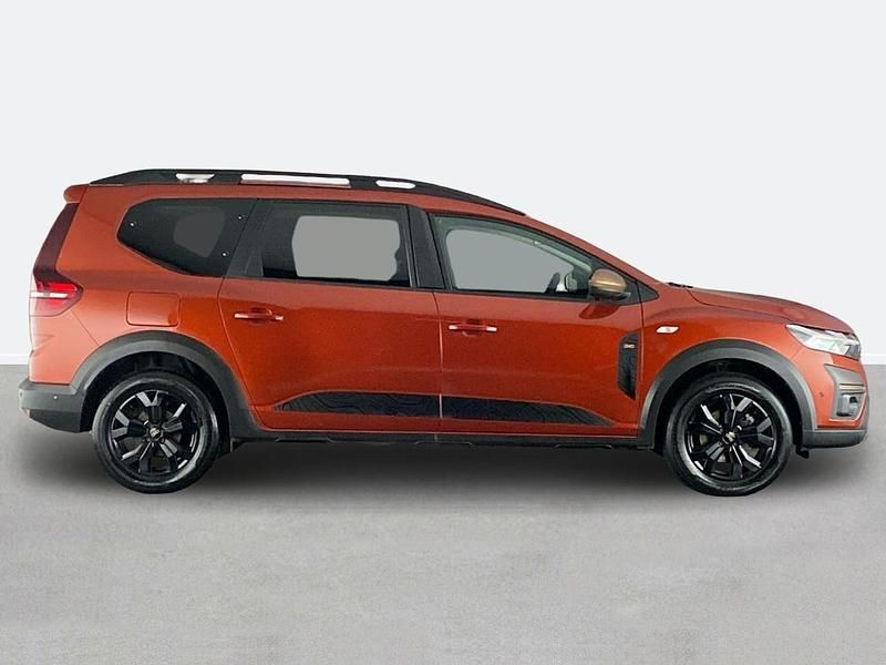 Used Dacia Jogger Extreme 2023 Brown MPV