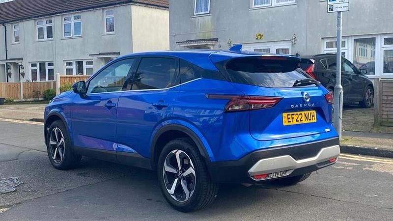 Used Nissan Qashqai N-Connecta 156 HP (114 kW) 2022 Blue SUV
