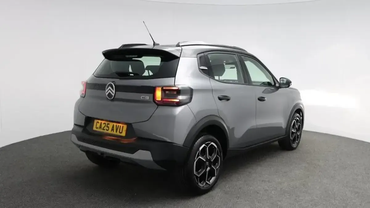 Used Citroën C3 99 HP (72 kW) 2025 Grey SUV