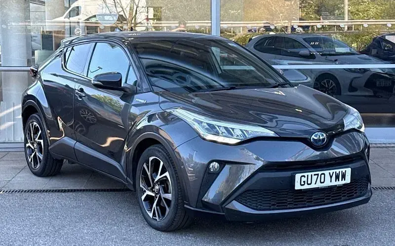 Second-hand Toyota C-HR Design 122 CP (89 kW) 2023 SUV