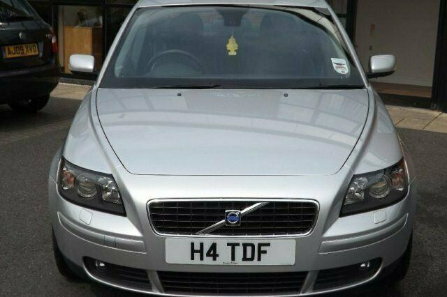Used Volvo S40 125 HP (91 kW) 2005 Sedan