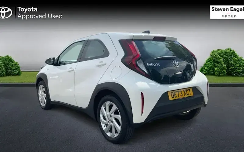 Used Toyota Aygo X PURE 72 HP (52 kW) 2025 SUV