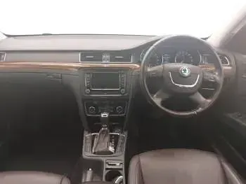 Used Skoda Superb Elegance 140 HP (102 kW) 2013 Beige Estate