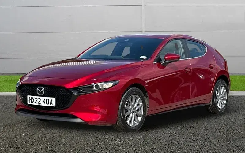 Usado Mazda 3 186 HP (136 kW) 2022 Vermelho Citadino