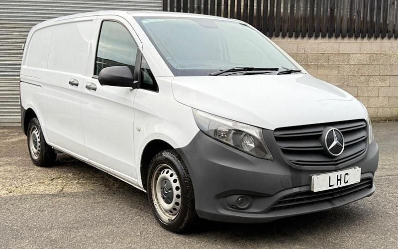 Used Mercedes Vito Progressive 136 HP (100 kW) 2023 Van