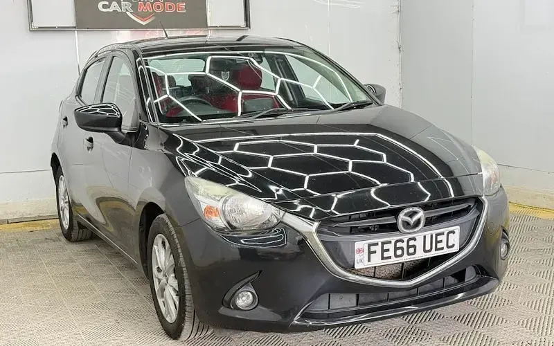 Used Mazda 2 Edition 90 HP (66 kW) 2016 Black Hatchback