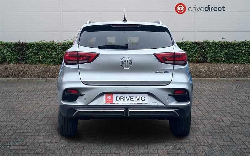 Used MG ZS Trophy 114 kW (156 HP) 2023 Silver SUV