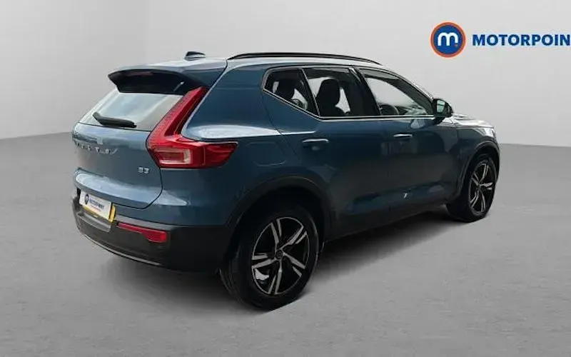 Used Volvo XC40 Plus 163 HP (119 kW) 2026 SUV