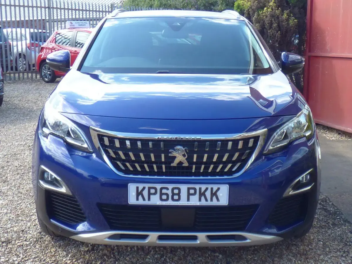 Used Peugeot 3008 Allure 130 HP (95 kW) 2018 Blue SUV