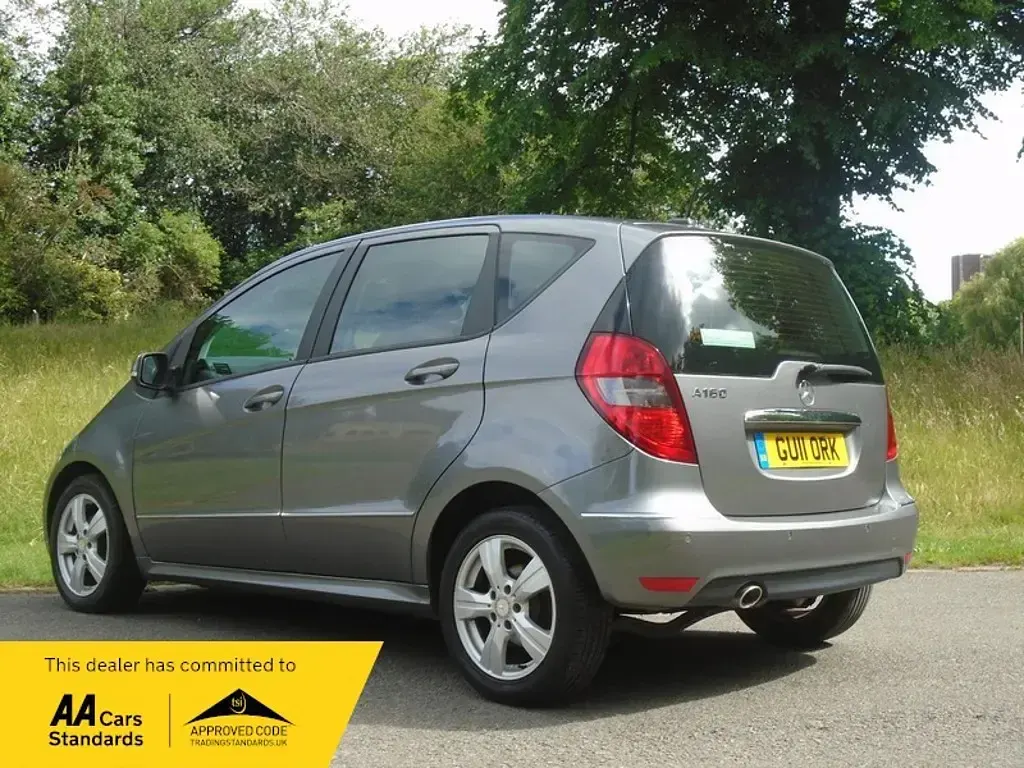 Used Mercedes A160 Avantgarde 95 HP (69 kW) 2011 Grey Hatchback