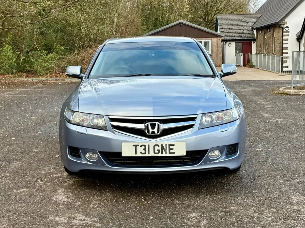 Usado Honda Accord EX 2007 Azul Berlina