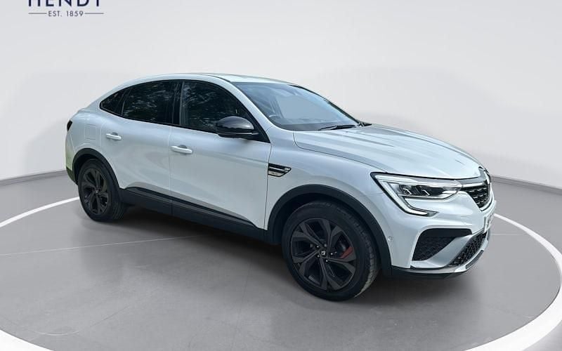 Used Renault Arkana R.S. 140 HP (102 kW) 2022 White  SUV