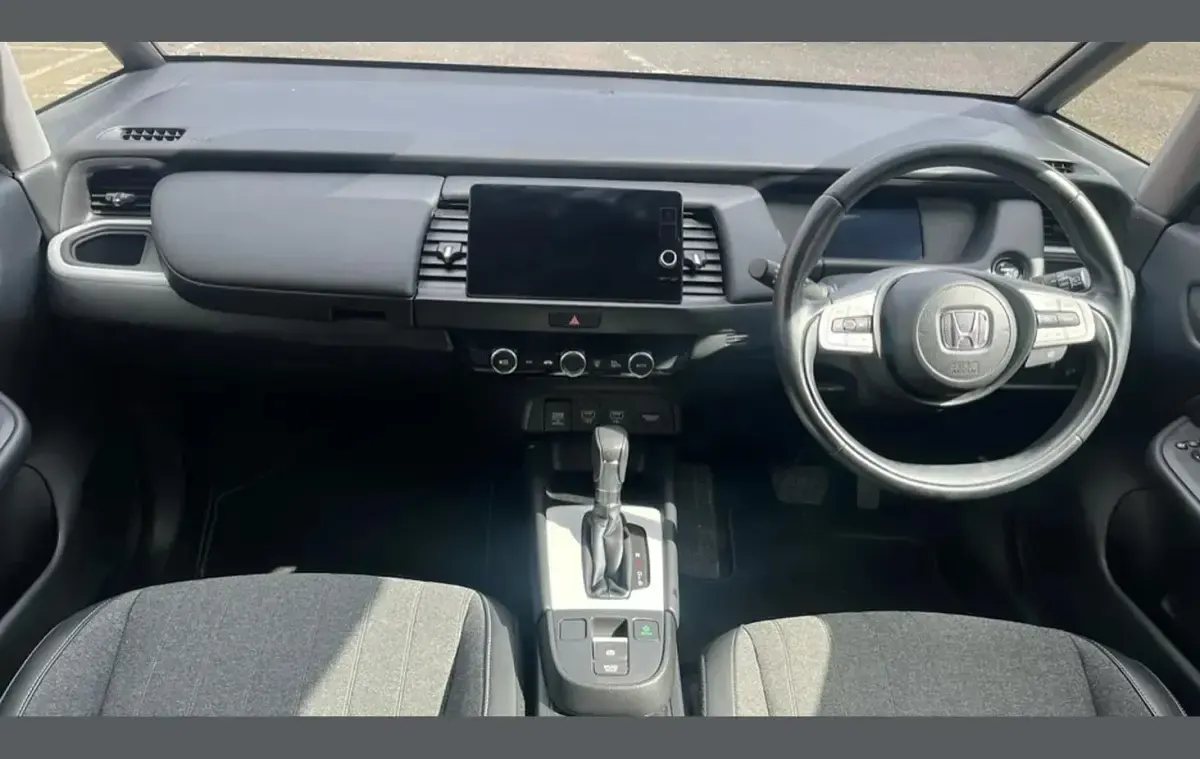Used Honda Jazz Advance 120 HP (88 kW) 2023 Red Hatchback