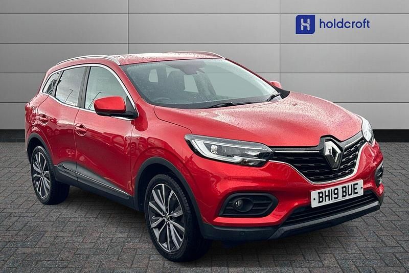 Renault id flame red Used 2019 Renault Kadjar SUV | £11,699 (Good price) - Image 1/1