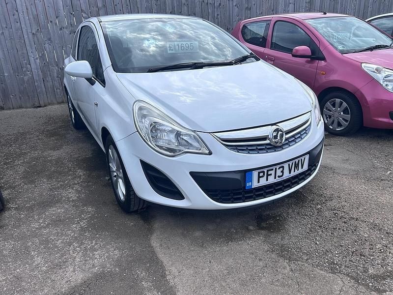 White Used 2013 Vauxhall Corsa S Hatchback | £1,695 (Fair price) - Image 1/4