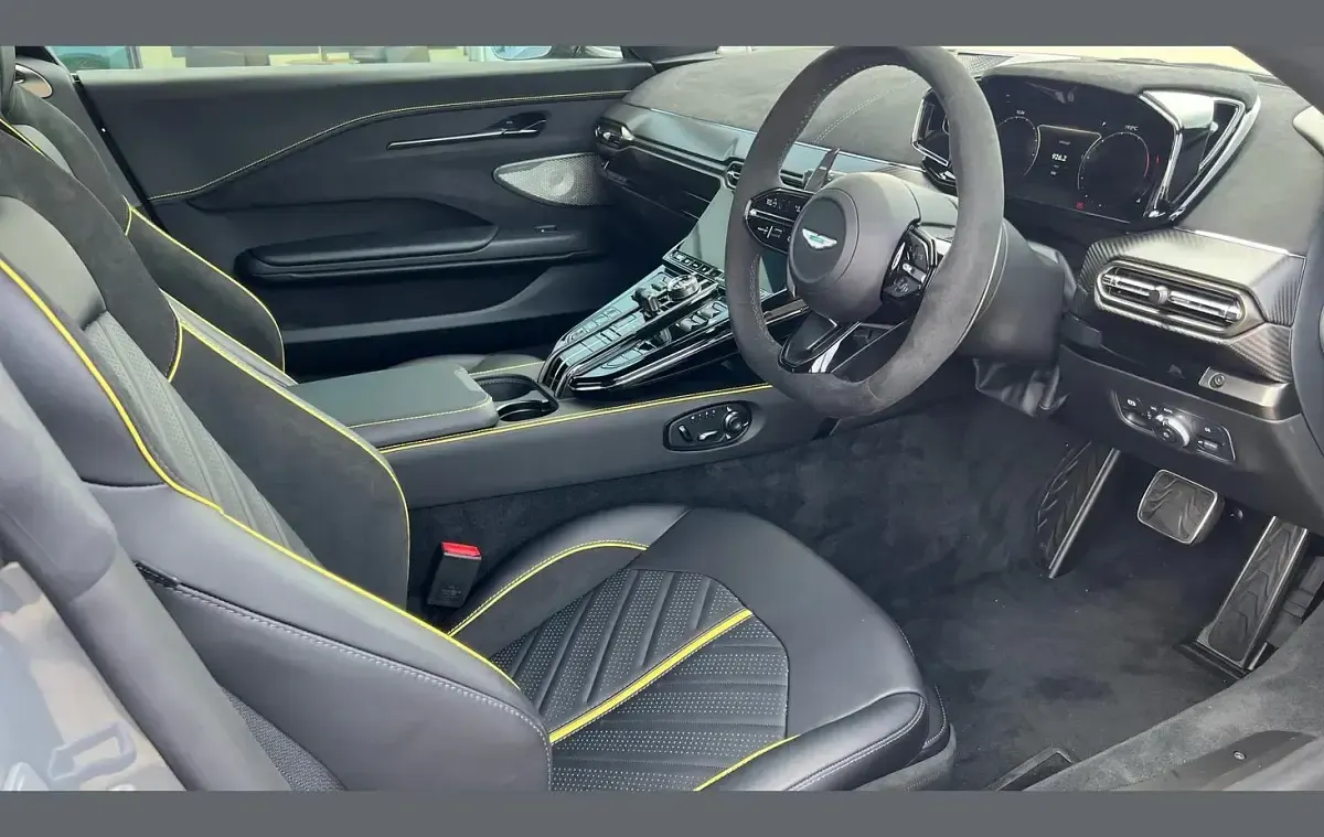 New Aston Martin V8 Vantage 670 HP (492 kW) 2026 Grey Hatchback