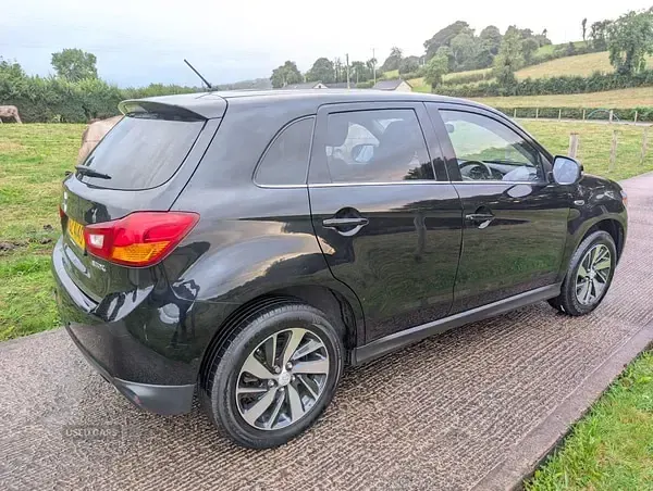 Used Mitsubishi ASX 114 HP (83 kW) 2015 Black SUV