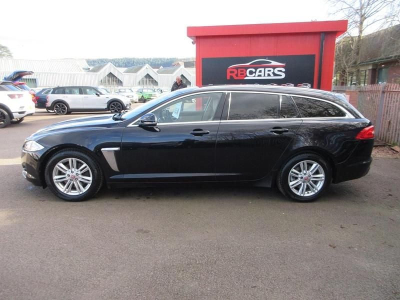 Used Jaguar XF Luxury 2013 Black Estate