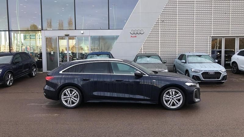 Used Audi A5 S-Line 163 HP (119 kW) 2025 Blue Estate