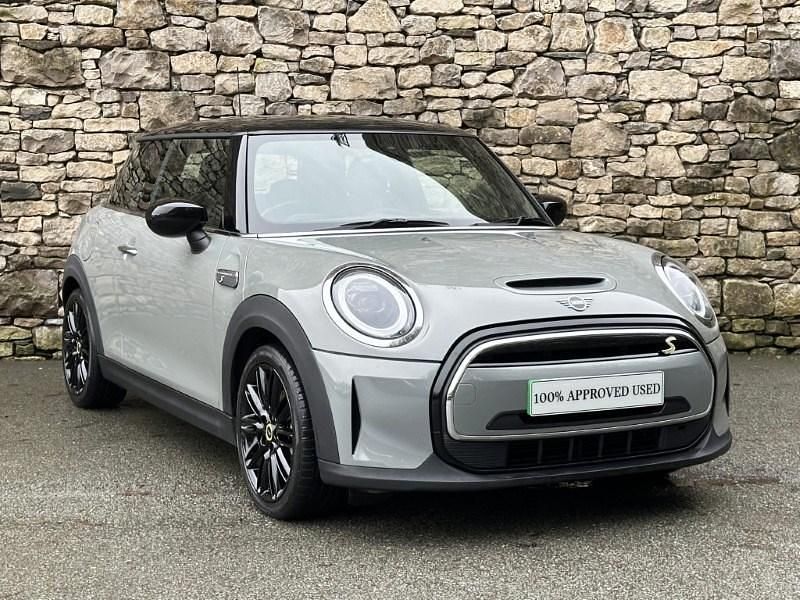 Grey Used 2021 Mini Cooper S Hatch Hatchback | £14,449 (A bit pricey) - Image 1/4