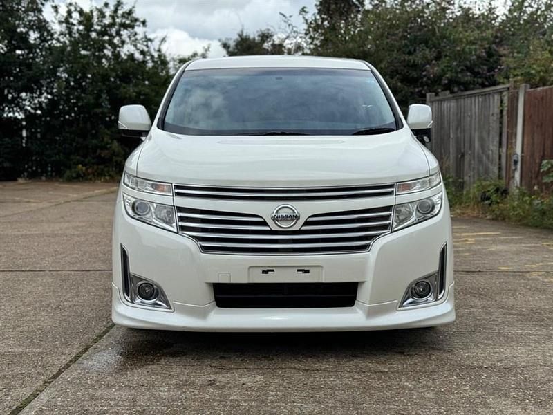 Used Nissan Elgrand 2013 White MPV