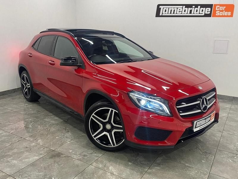 Red Used 2015 Mercedes GLA250 AMG line SUV | £14,495 (Fair price) - Image 1/4
