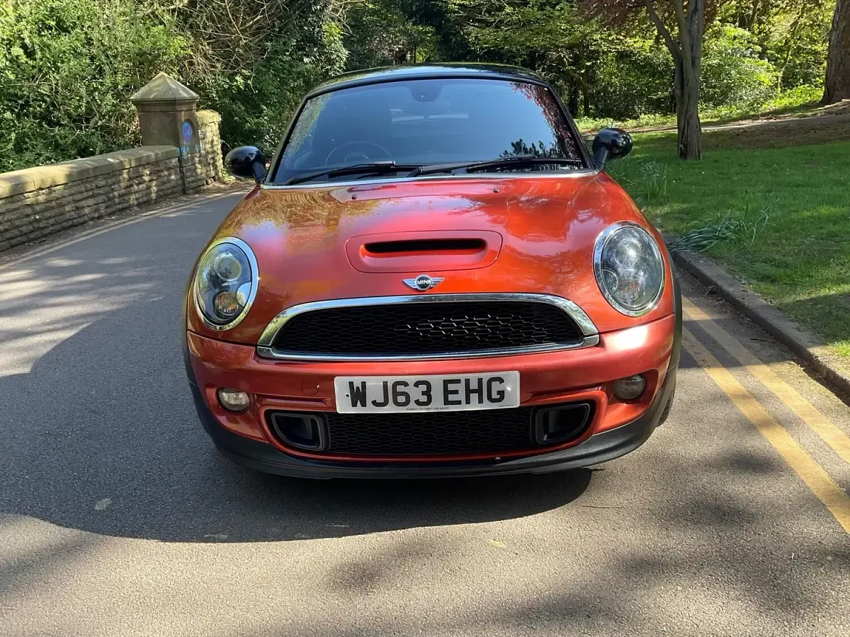 Used Mini Cooper SD Coupé 143 HP (105 kW) 2013 Orange Coupe