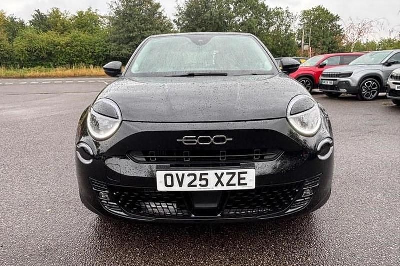 Black Used 2025 Fiat 600 S SUV | £19,995 (A bit pricey) - Image 1/1