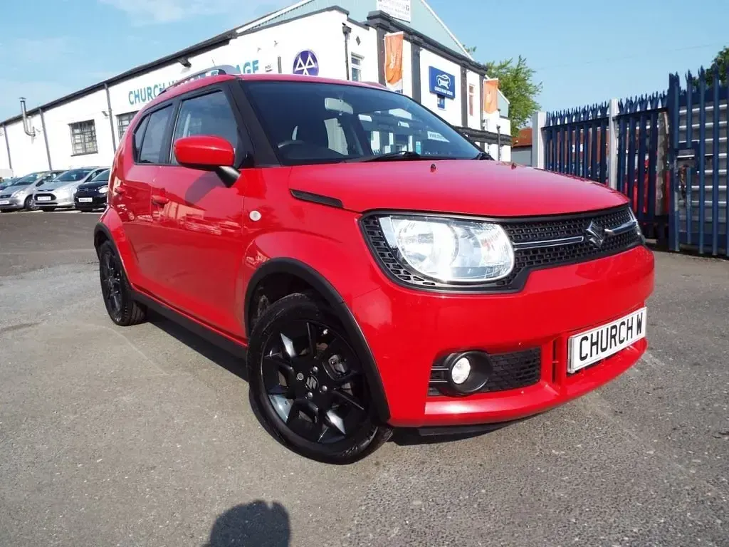 Używany Suzuki Ignis SZ-T 90 KM (66 kW) 2019 Czerwony Hatchback