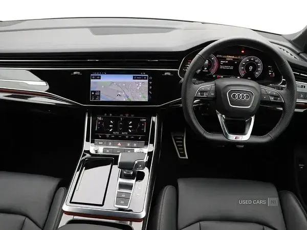 Begagnad Audi Q7 Black Edition 2025 Silver SUV