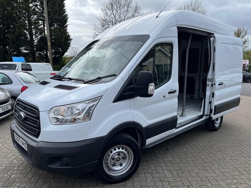 Używany Ford Transit 130 KM (95 kW) 2017 Biały Van