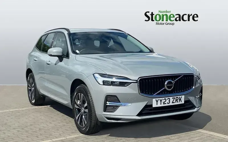 Used Volvo XC60 Core 250 HP (183 kW) 2025 SUV