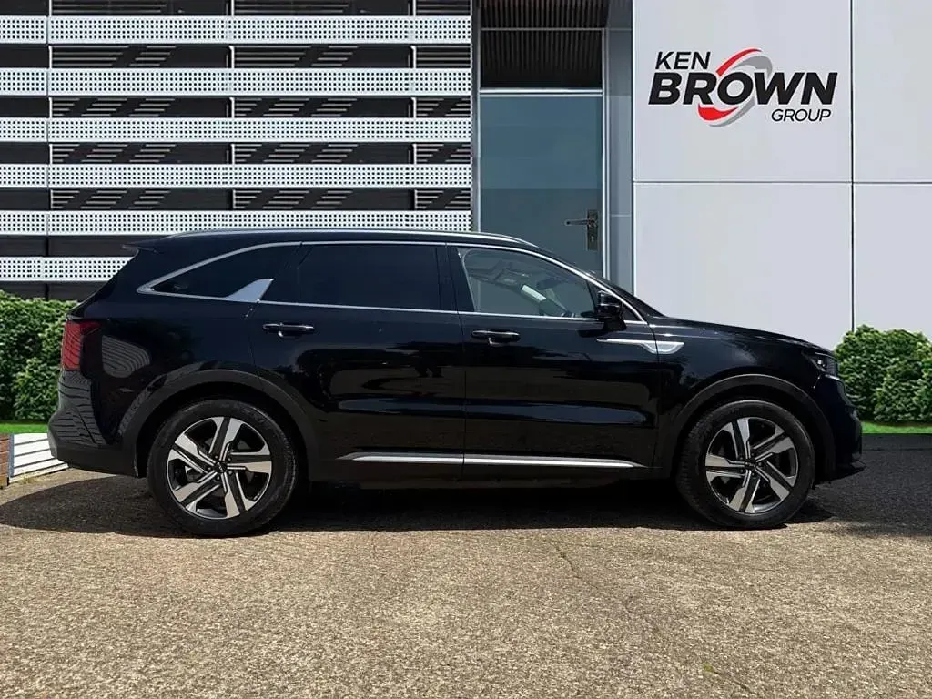 Used Kia Sorento Vision 2023 Black SUV