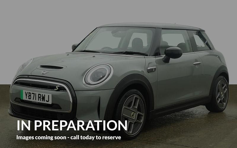 Used Mini Cooper Level 1 135 kW (184 HP) 2023 Hatchback