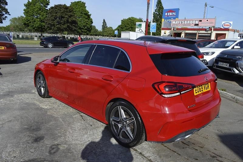 Used Mercedes A200 Executive 163 HP (119 kW) 2019 Red Hatchback