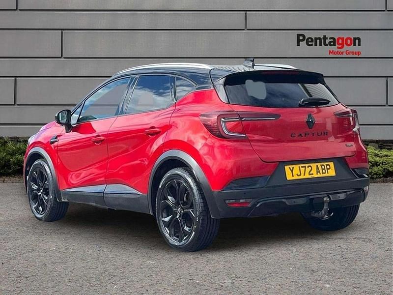 Used Renault Captur Rive Gauche 143 HP (105 kW) 2022 Other SUV