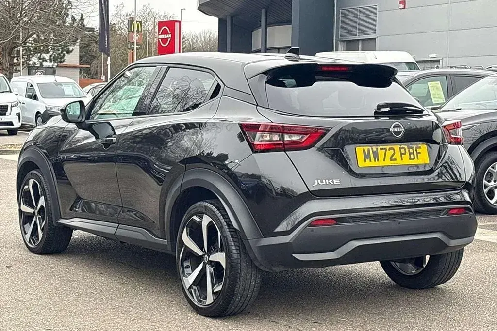 Used Nissan Juke Tekna 112 HP (82 kW) 2023 Black SUV