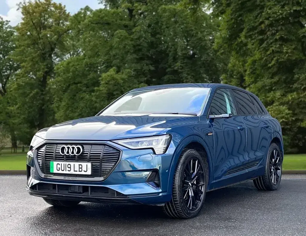 Used Audi e-tron Advanced 300 kW (408 HP) 2019 Blue SUV