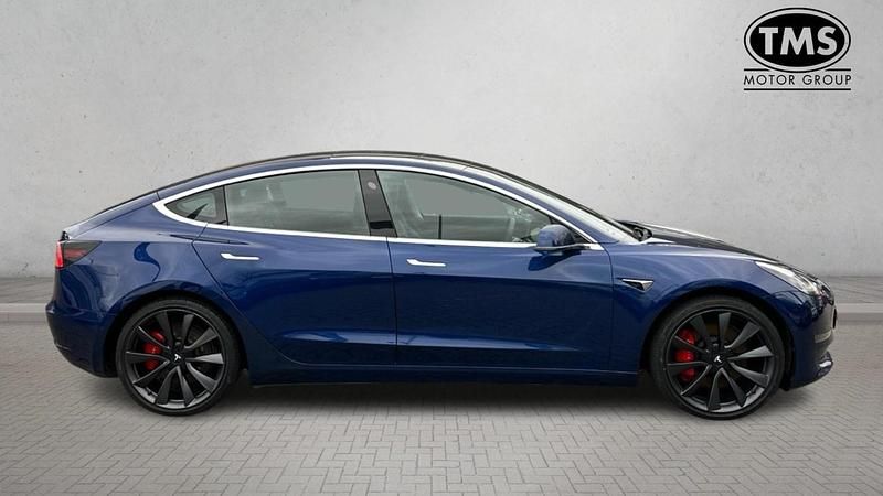 Used Tesla Model 3 Performance 82 kW (112 HP) 2020 Blue Sedan