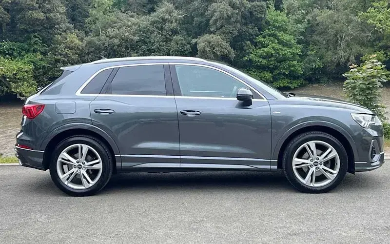 Used Audi Q3 S-Line 150 HP (110 kW) 2023 SUV