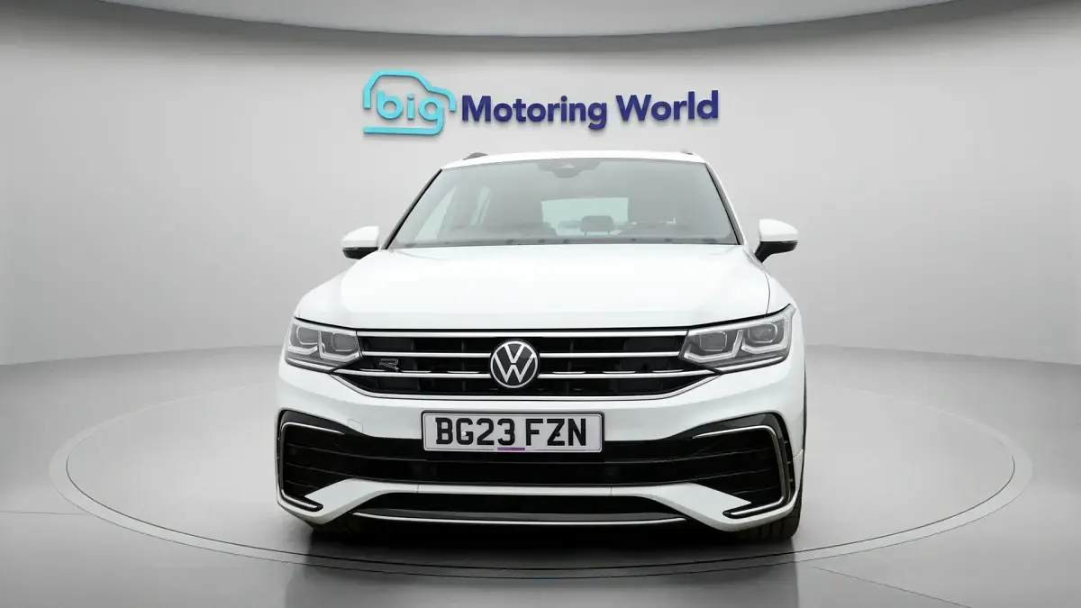 Used VW Tiguan R-line 242 HP (177 kW) 2023 SUV