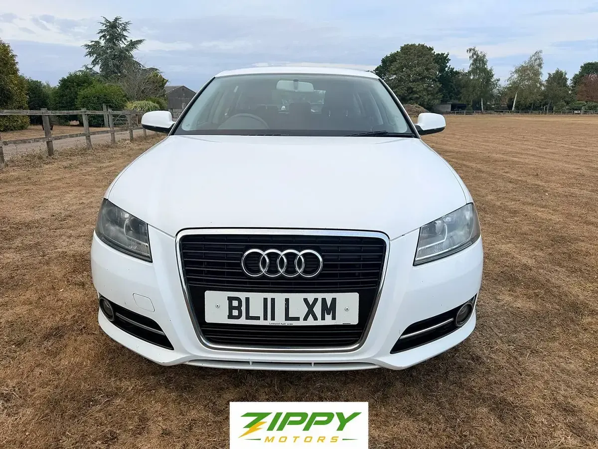 Used Audi A3 Sport 138 HP (101 kW) 2011 White Hatchback