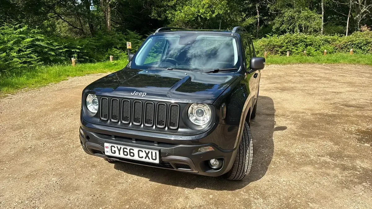 Used Jeep Renegade Trailhawk 2016 Black SUV