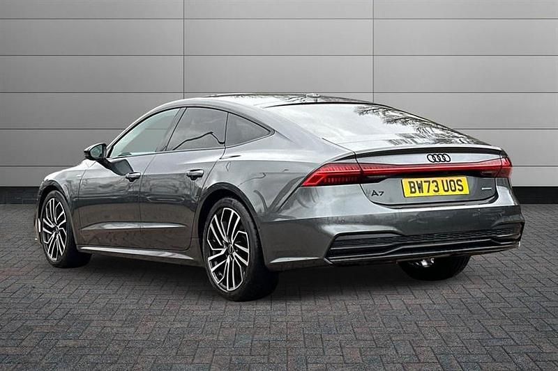 Used Audi A7 Advanced 204 HP (150 kW) 2024 Daytona grey Sedan