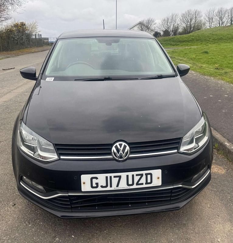 Used VW Polo Edition 90 HP (66 kW) 2017 Black Hatchback