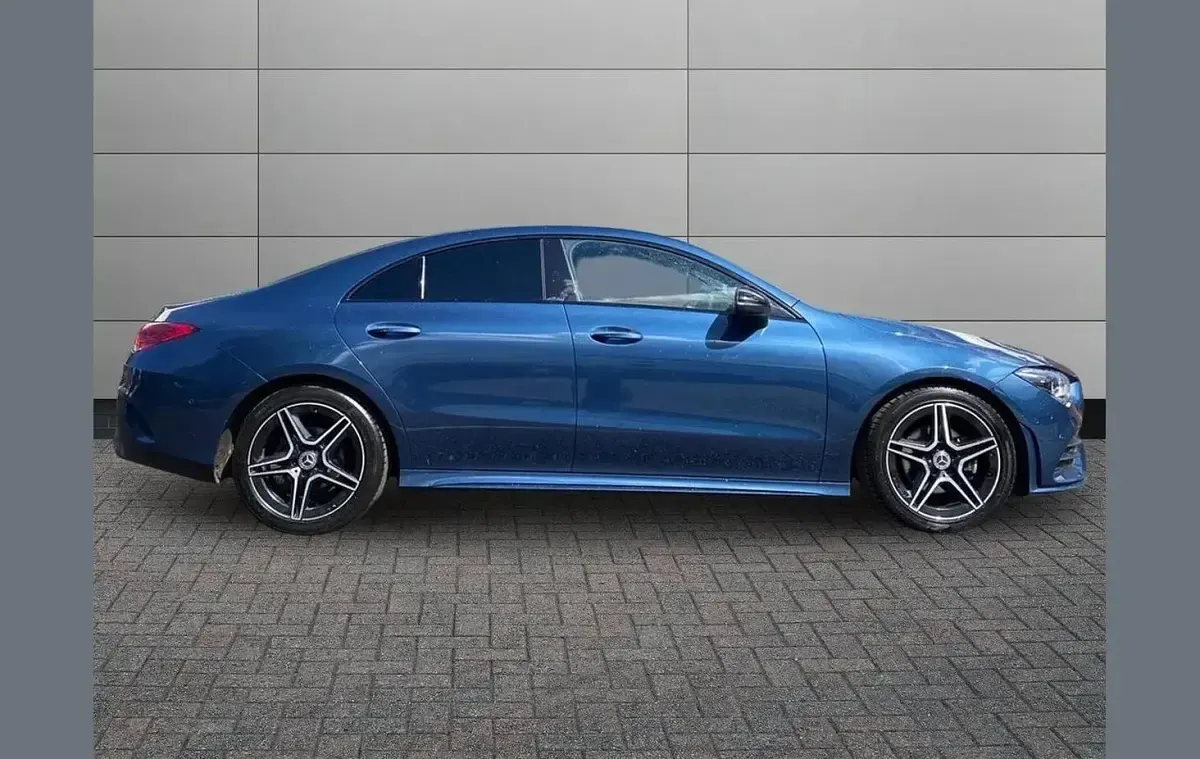 Used Mercedes CLA180 AMG Line Premium 136 HP (100 kW) 2023 Blue Sedan