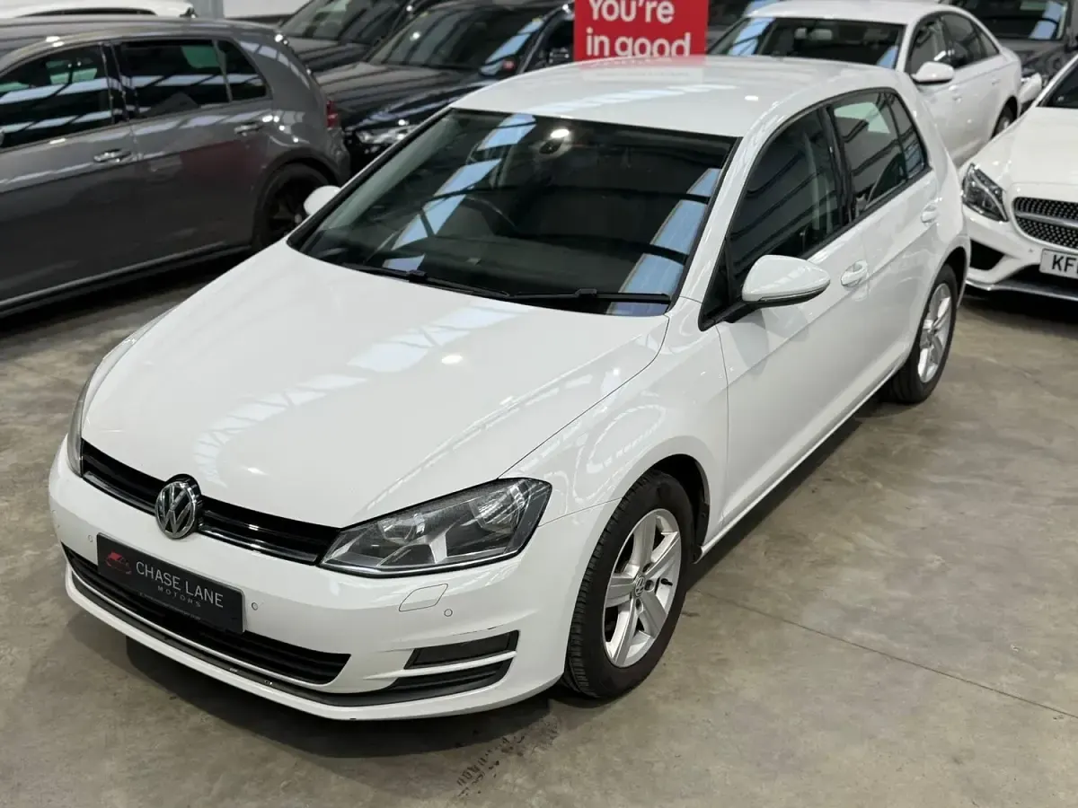 Used VW Golf VII Edition 125 HP (91 kW) 2016 White Hatchback